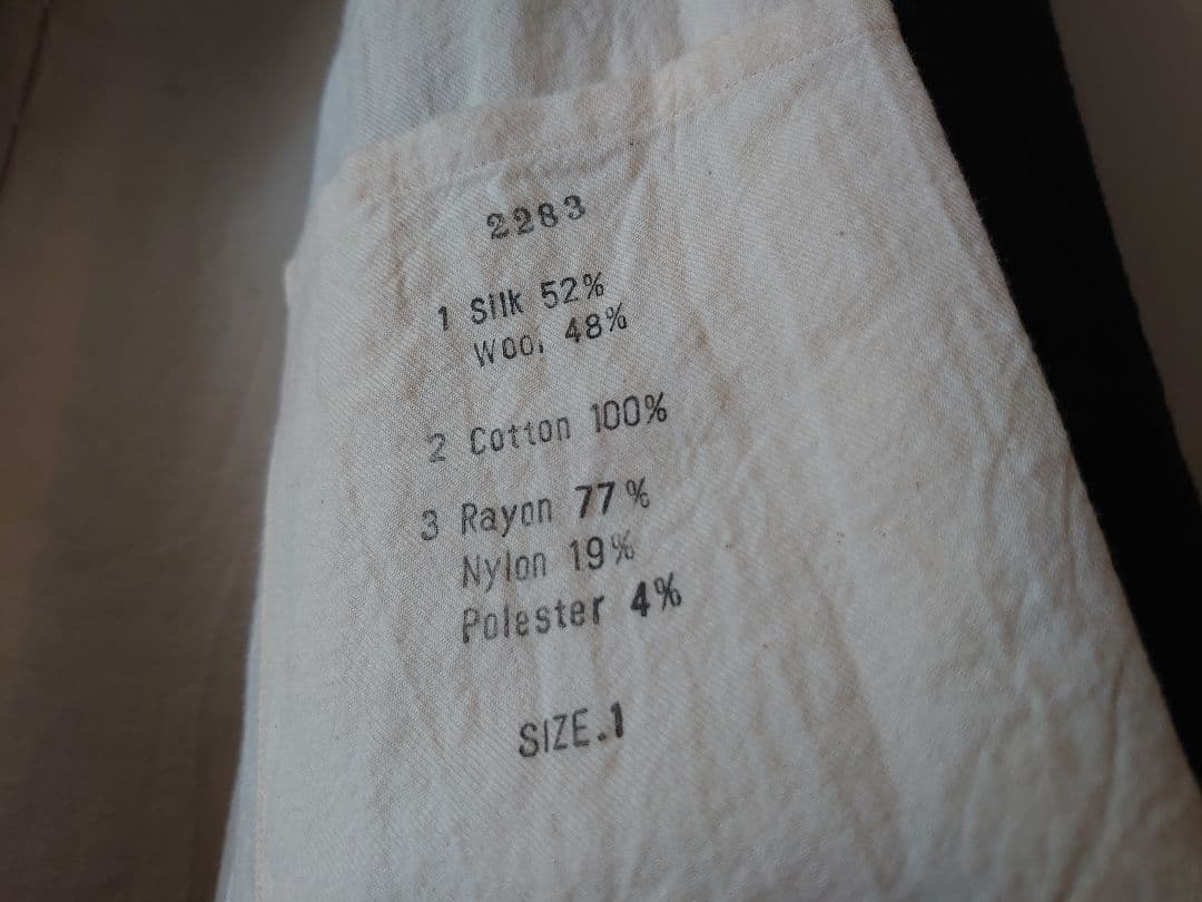 ARAKI YUU／Double Breasted Short Coat