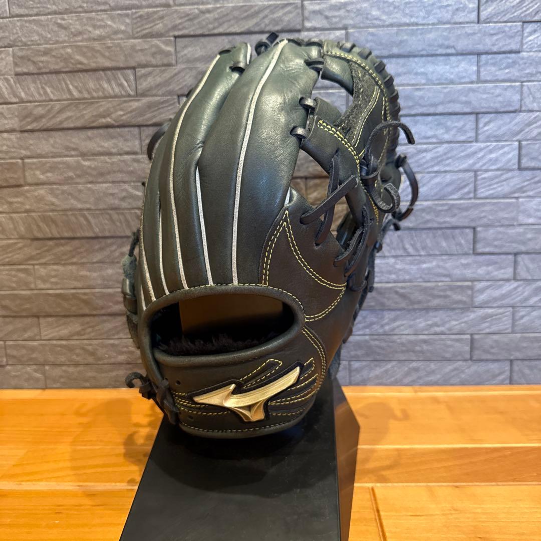 【美品】軟式ミズノグローバルエリート内野用グラブ