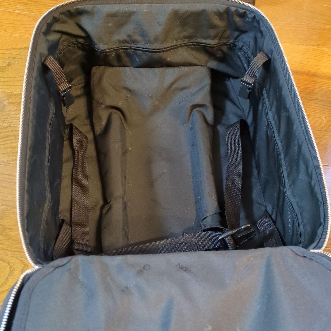 ゲラルディーニ　キャリーバッグ 30000円→27000