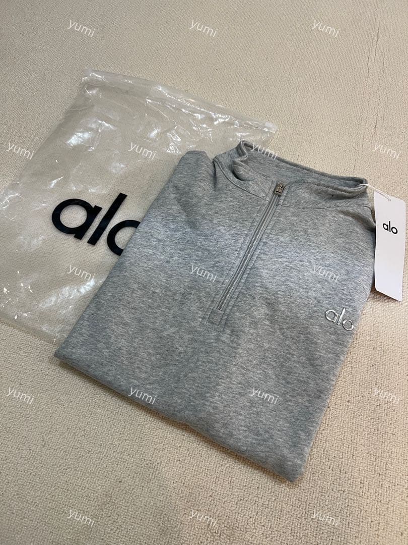 alo ブラックジップ トレーナー