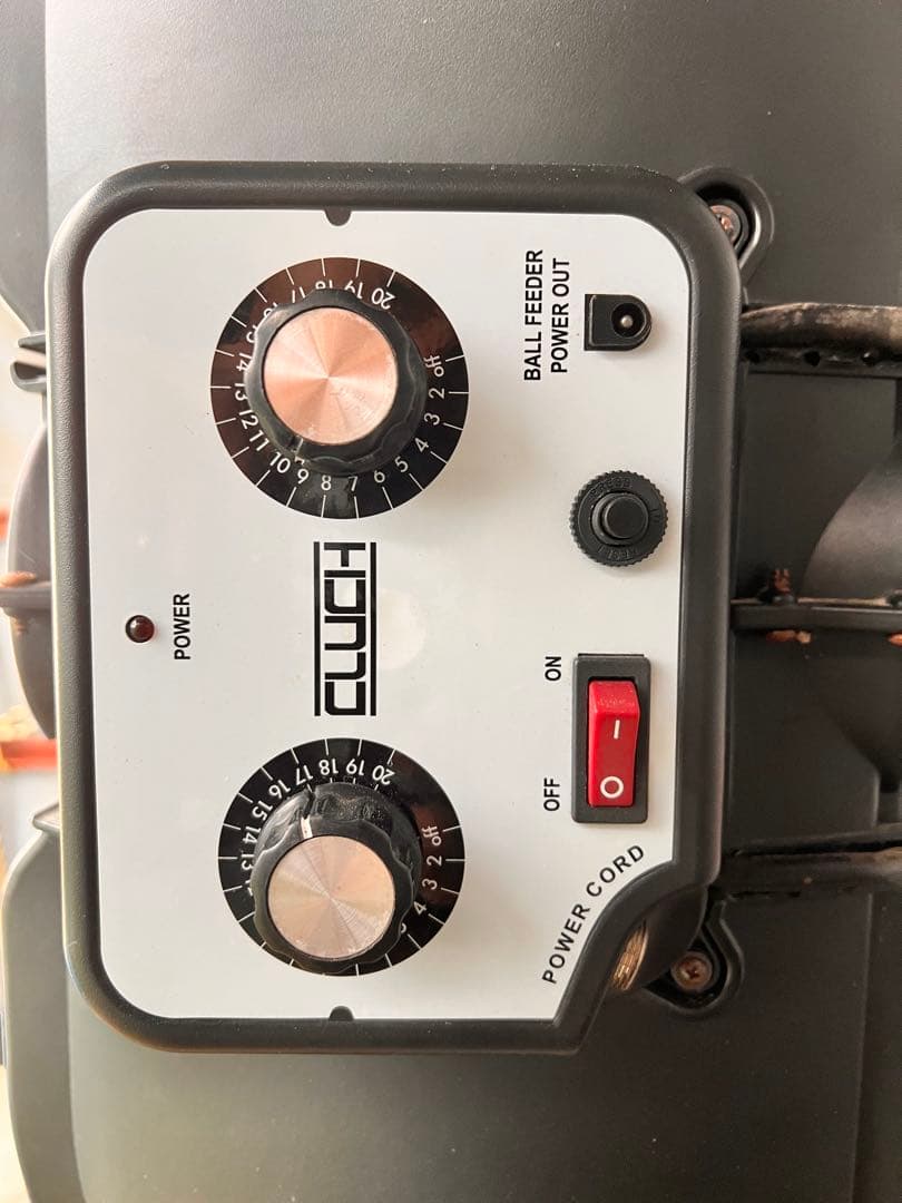 軟式バッティングマシン