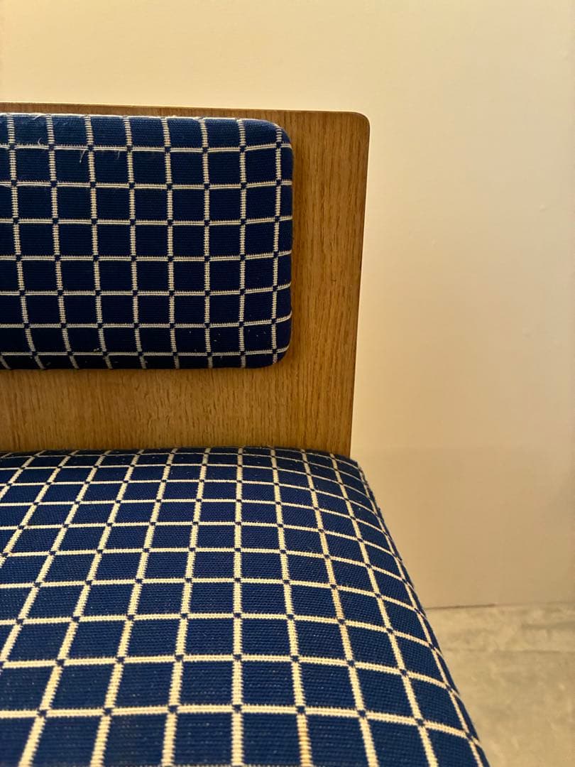 レトロポップ　北欧　ビンテージ　スツール　収納付き椅子　アノニマス