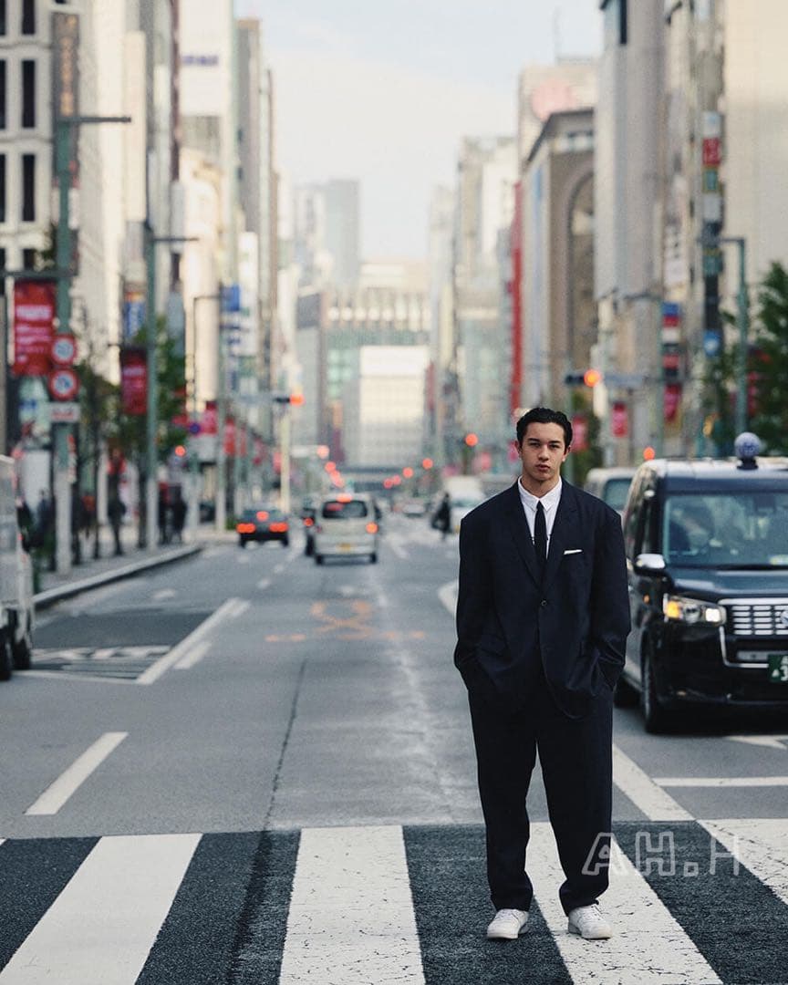 スーツ SEPARATE BATH & TOILET A.H