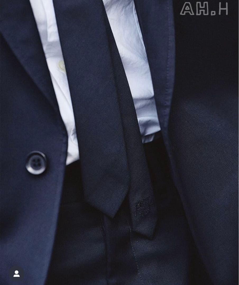 スーツ SEPARATE BATH & TOILET A.H