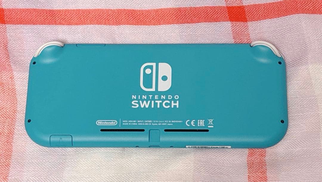 ほぼ新品★Nintendo Switch Lite 本体＆microSD32GB