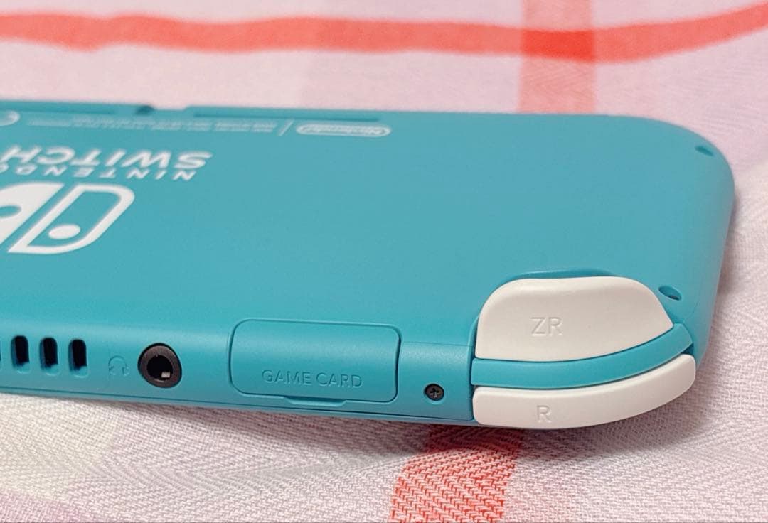 ほぼ新品★Nintendo Switch Lite 本体＆microSD32GB