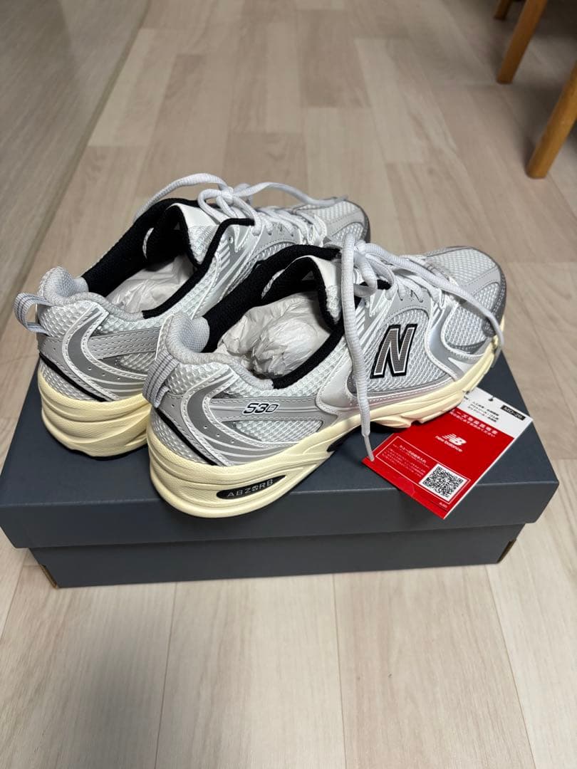 New Balance 530 スニーカー