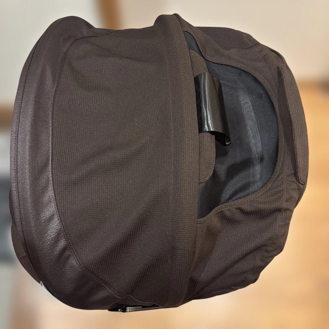 【美品】COMBI LUXTIA TURN ラクティアターン エッグショック