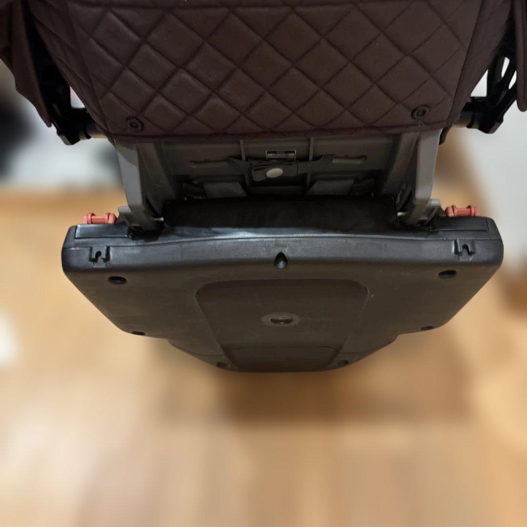 【美品】COMBI LUXTIA TURN ラクティアターン エッグショック