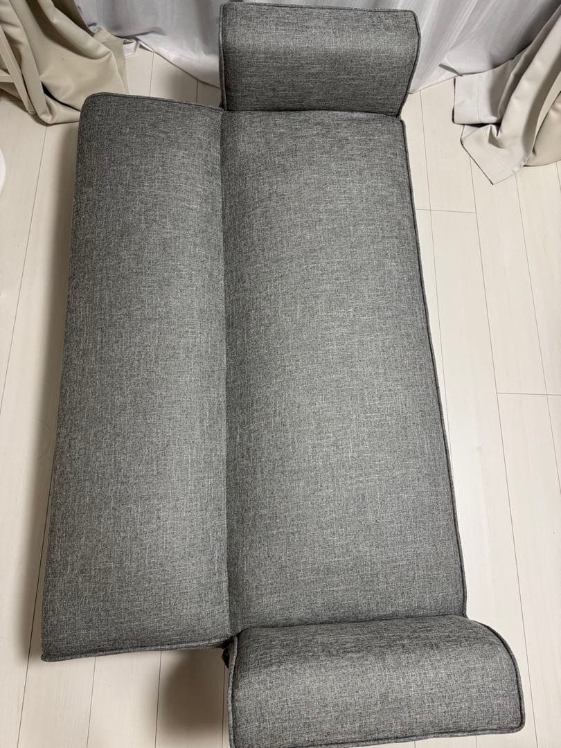 さくらさん専用 グレー 3人掛けソファベッド クッション2個付き LOWYA