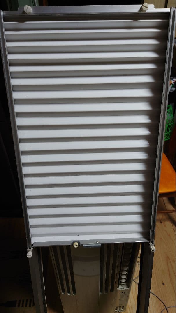 コロナ　ウインドエアコン　CW-A1816 2016年製　固定枠付き