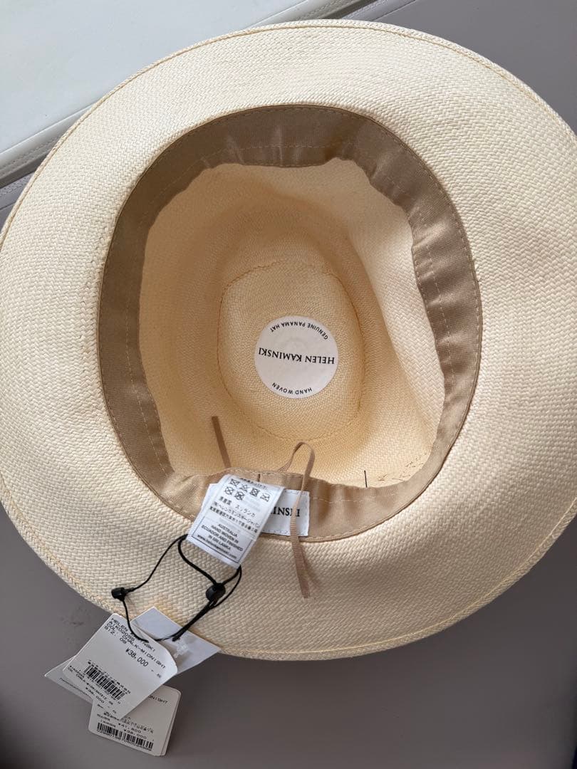 HELEN KAMINSKI ハット　3万8千円のお品