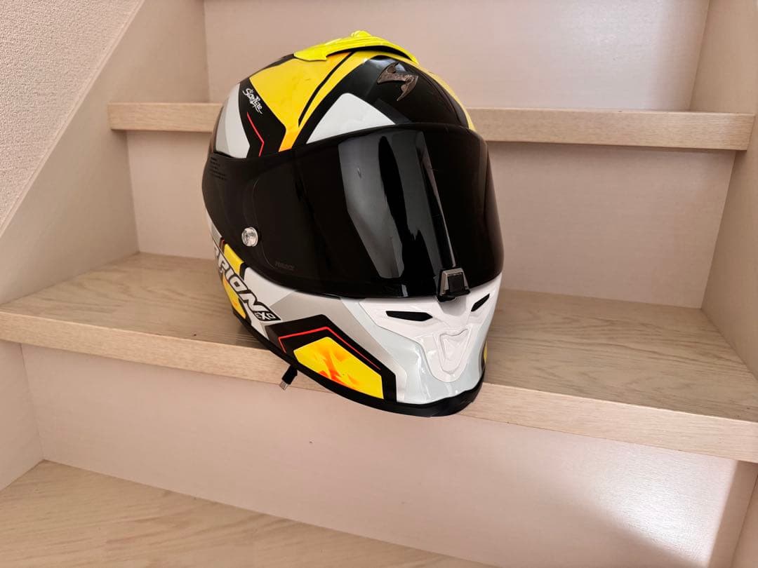 Scorpion EXO R1 バウティスタ レプリカ 2019 ヘルメット