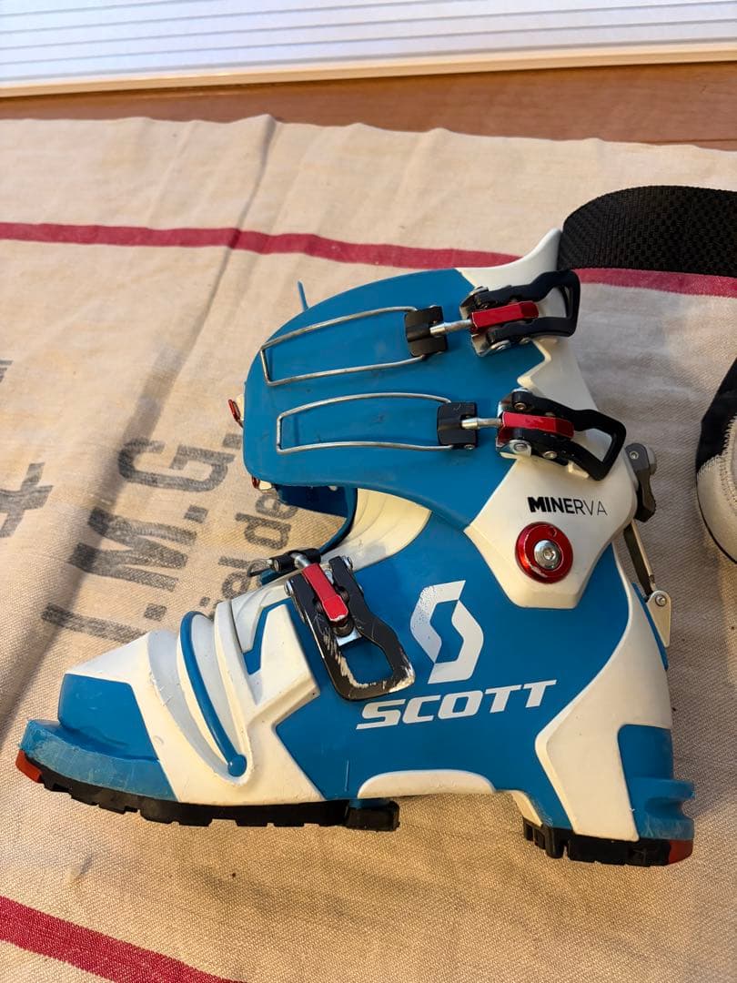 スコット Scott VoodooNTN テレマークブーツ ブードゥー ミネルバ