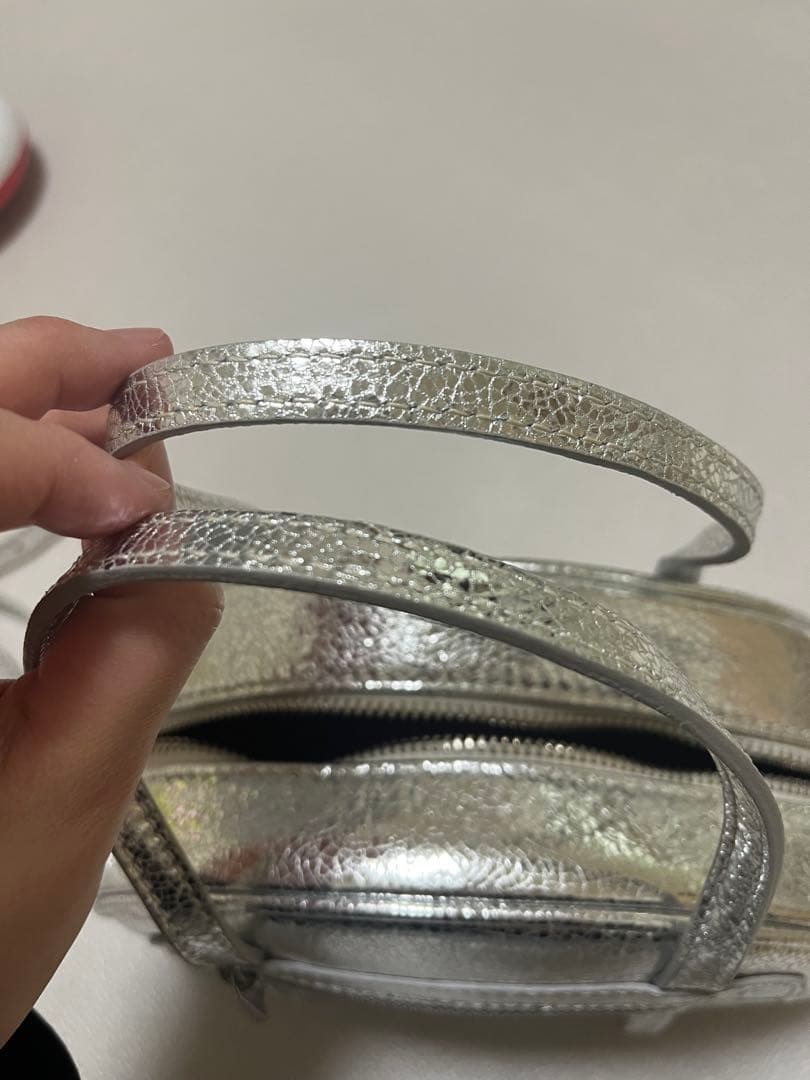 【美品】CHRISTIAN VILLA クリスチャンヴィラ　ショルダーバッグ