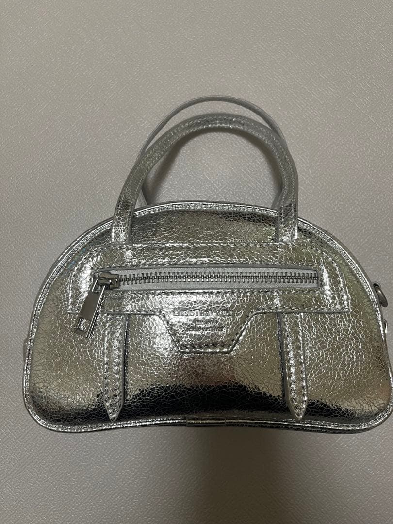 【美品】CHRISTIAN VILLA クリスチャンヴィラ　ショルダーバッグ