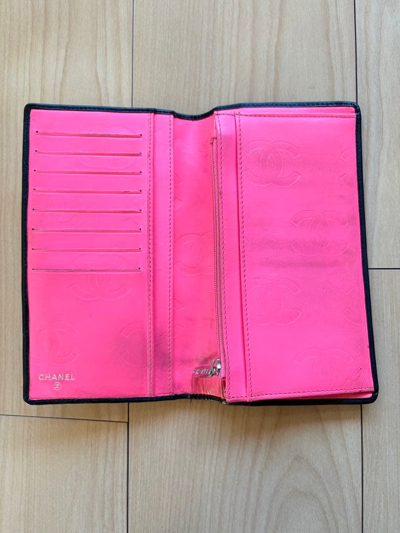 【CHANEL】シャネル　カンボンライン 二つ折り財布 ブラック キルティング