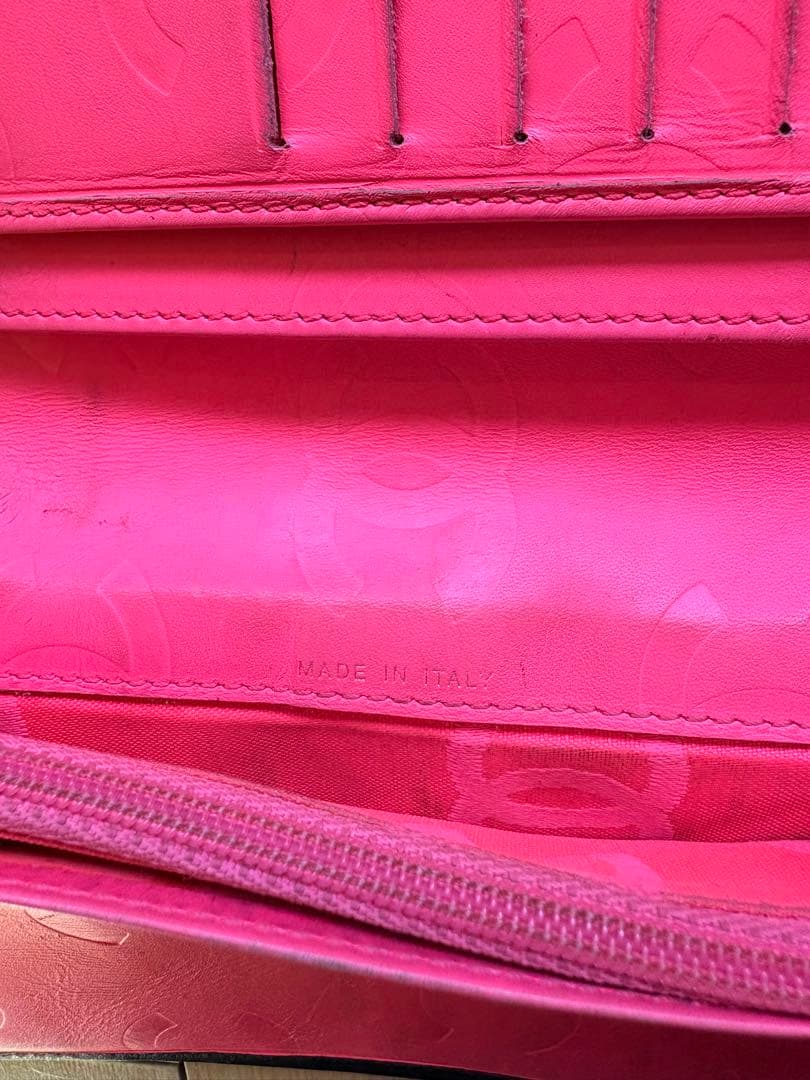 【CHANEL】シャネル　カンボンライン 二つ折り財布 ブラック キルティング