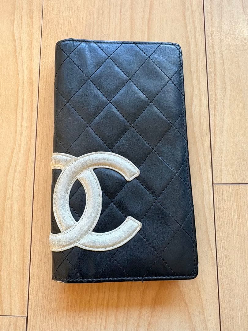 【CHANEL】シャネル　カンボンライン 二つ折り財布 ブラック キルティング