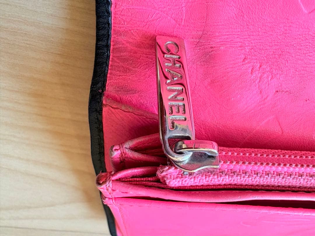 【CHANEL】シャネル　カンボンライン 二つ折り財布 ブラック キルティング