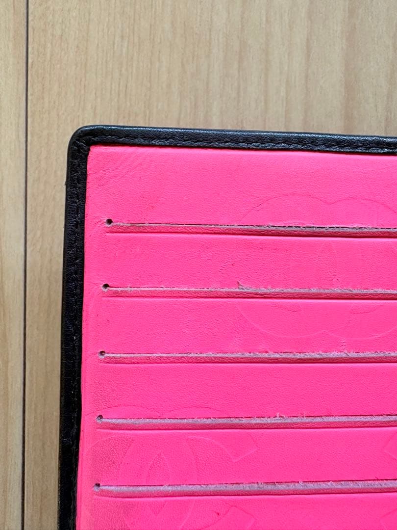 【CHANEL】シャネル　カンボンライン 二つ折り財布 ブラック キルティング