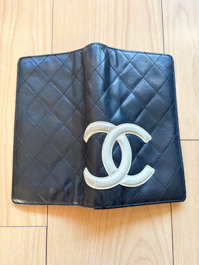 【CHANEL】シャネル　カンボンライン 二つ折り財布 ブラック キルティング