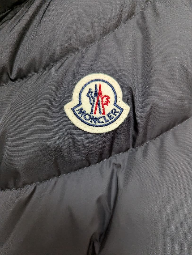 ハナエ　モンクレールGRIAZ GIUBBOTTO ダウンベスト ブラック