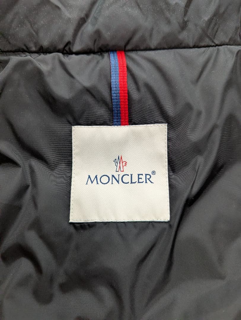 ハナエ　モンクレールGRIAZ GIUBBOTTO ダウンベスト ブラック