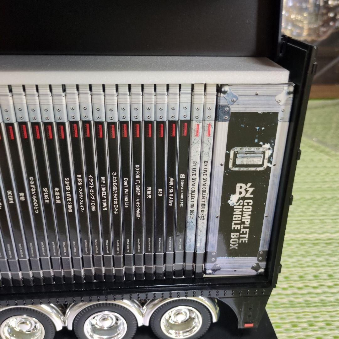 B'z CD コンプリート　シングル　ボックス　トレーラー　エディション