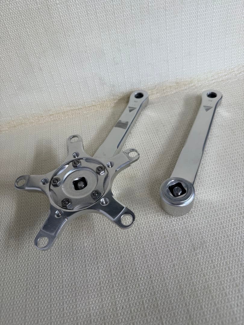 SUNXCD サンエクシード クランク シルバー