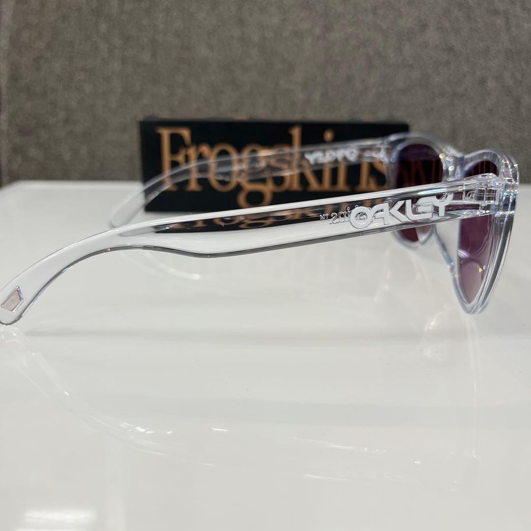 OAKLEYフロッグスキン9245 96 CLEAR /PRIZM VIOLET