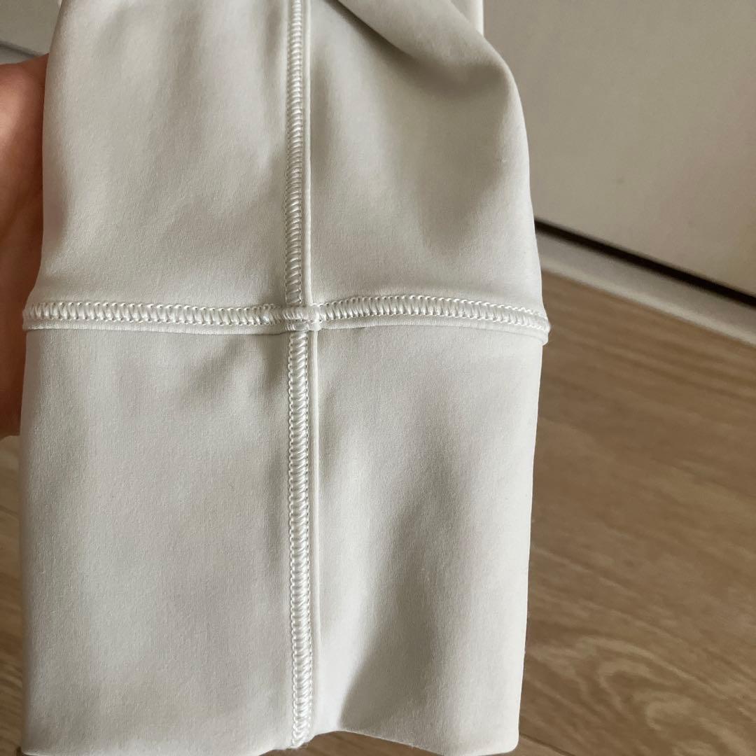 ルルレモン　軽量UVプロテクション ランニングジャケット