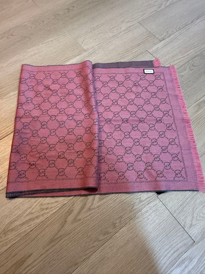 GUCCI グッチ GG柄 リバーシブルマフラー グレーピンク