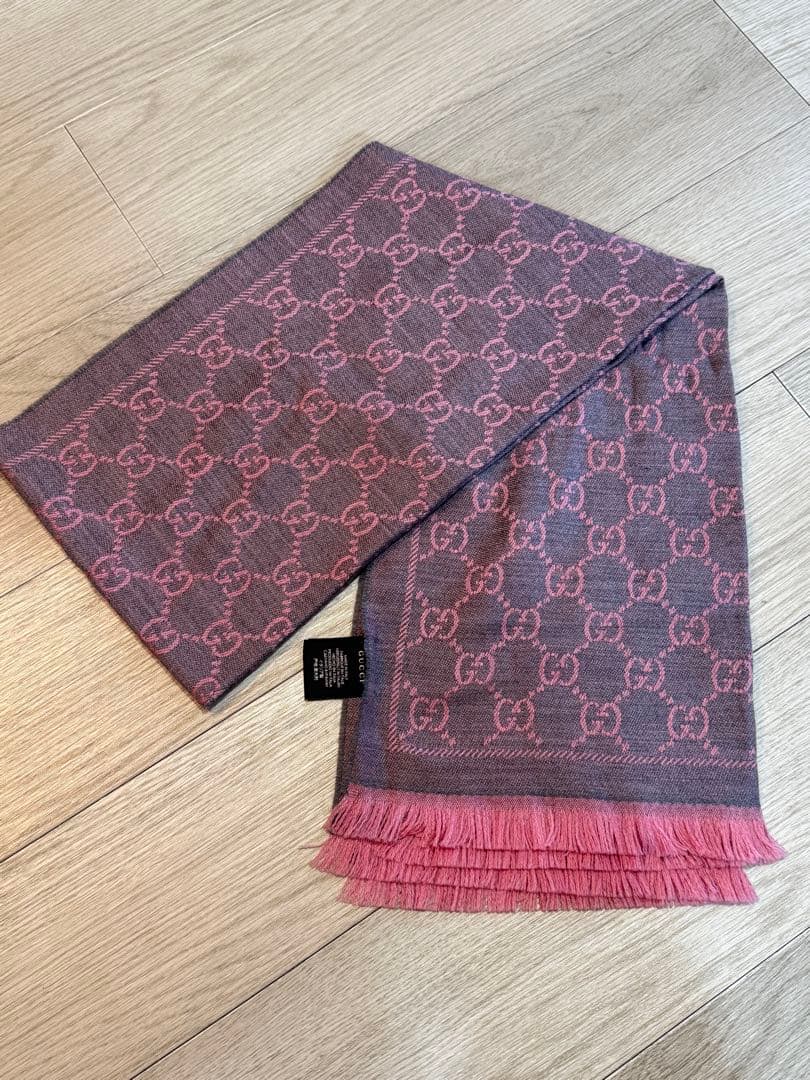GUCCI グッチ GG柄 リバーシブルマフラー グレーピンク