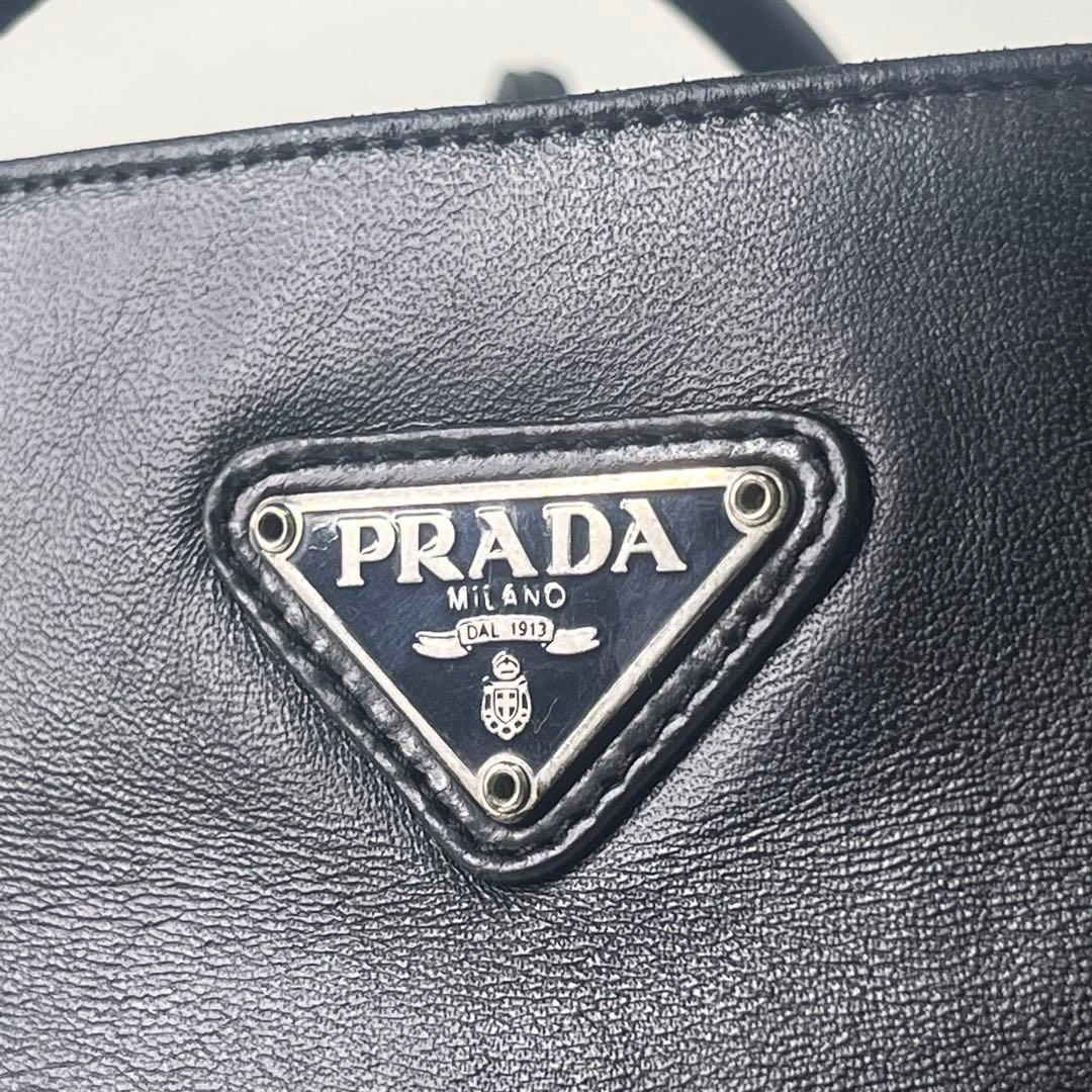 【希少】PRADA/ナッパレザー/トートバッグ/オールレザー/三角ロゴ/ラム