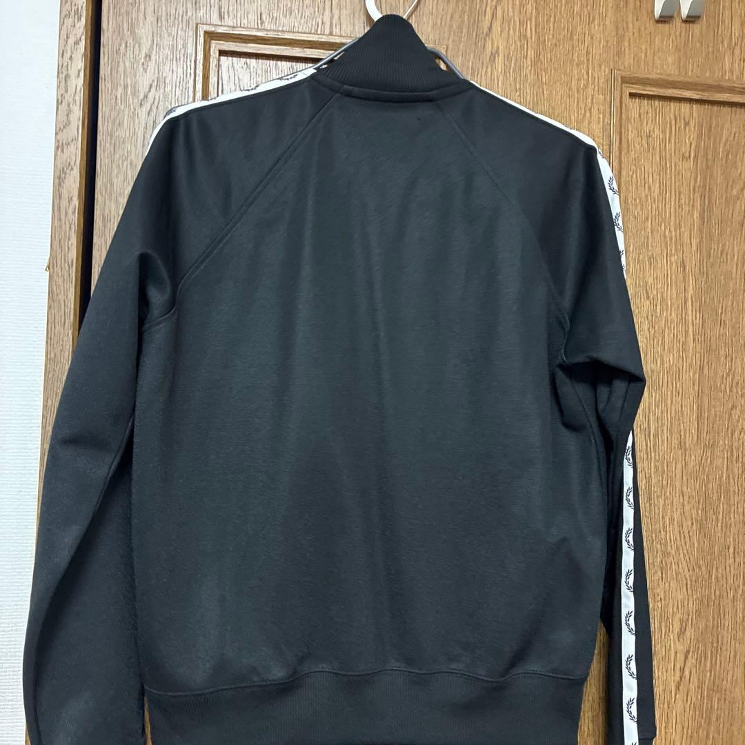 FRED PERRY ブラックジャージ UK 10