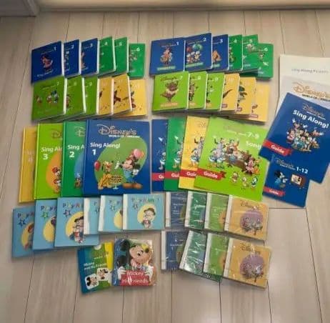 DWE シングアロング、プレイアロング、ストレートプレイ、PAのおもちゃ付