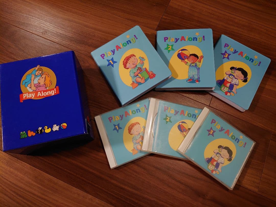 DWE シングアロング、プレイアロング、ストレートプレイ、PAのおもちゃ付