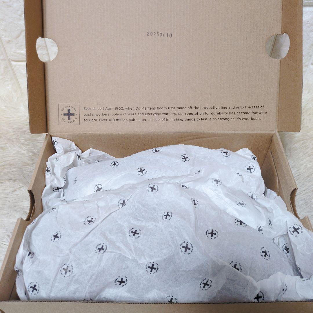 新品箱付✨最新作 ドクターマーチン 1461 INFERNO 3ホール シューズ