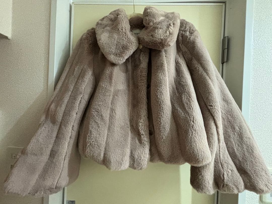 s*a様 Herlipto/Winter Love Faux Fur Coat