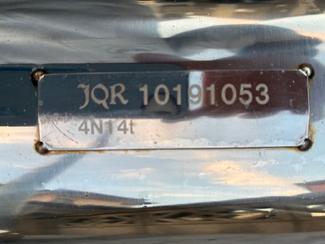 デリカ　D5 後期　エルフォード　レボルシオンマフラー　マフラー