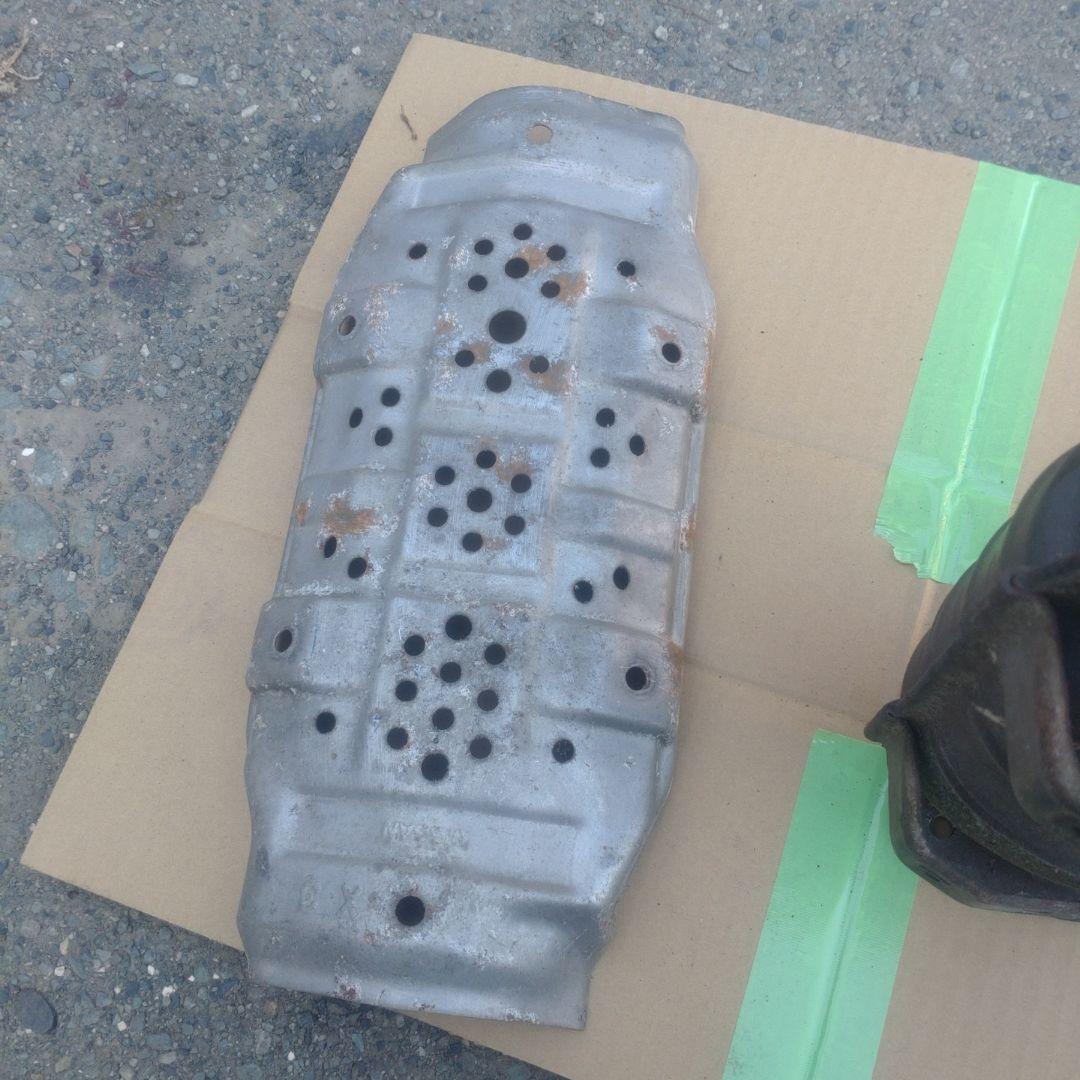 触媒　日産純正