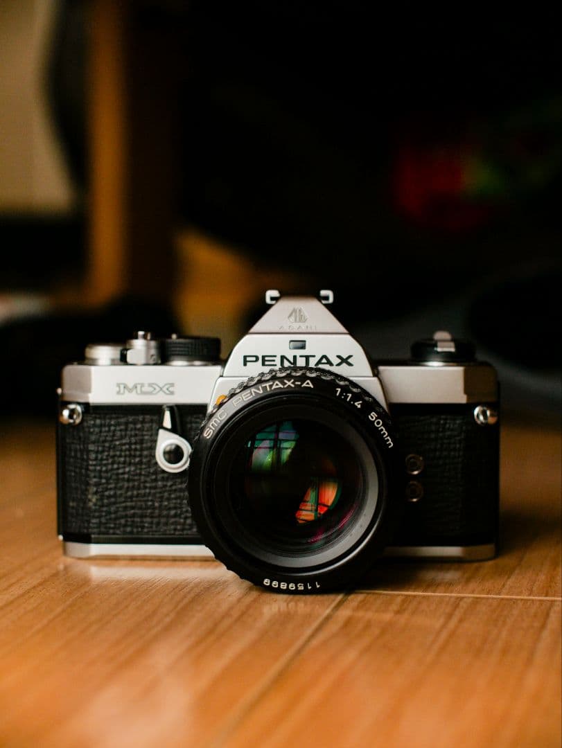 PENTAX MX 一眼レフカメラ + 50mm f/1.4レンズ