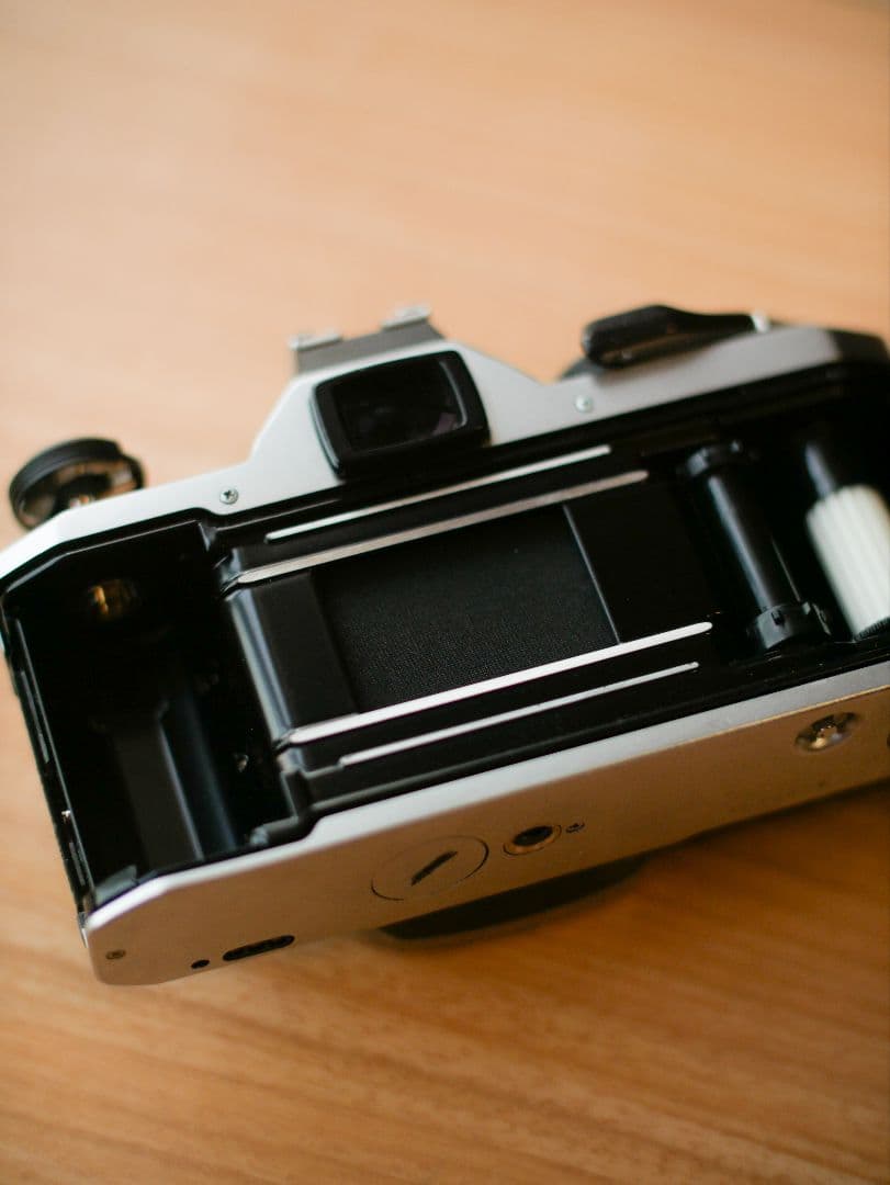 PENTAX MX 一眼レフカメラ + 50mm f/1.4レンズ