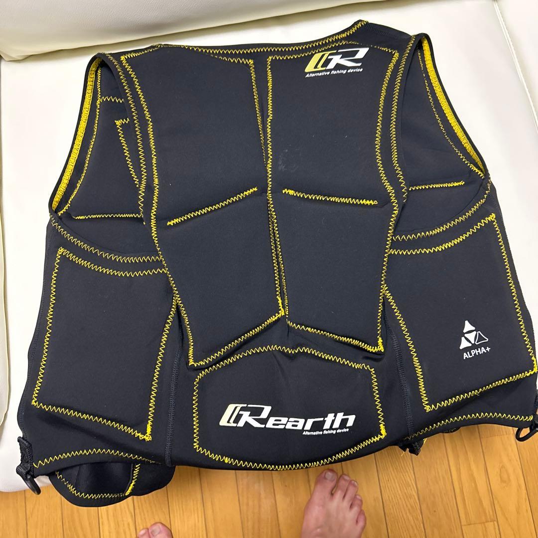 鮎、磯、ALPHA+ ライフジャケット 黒/黄色Ｌサイズ