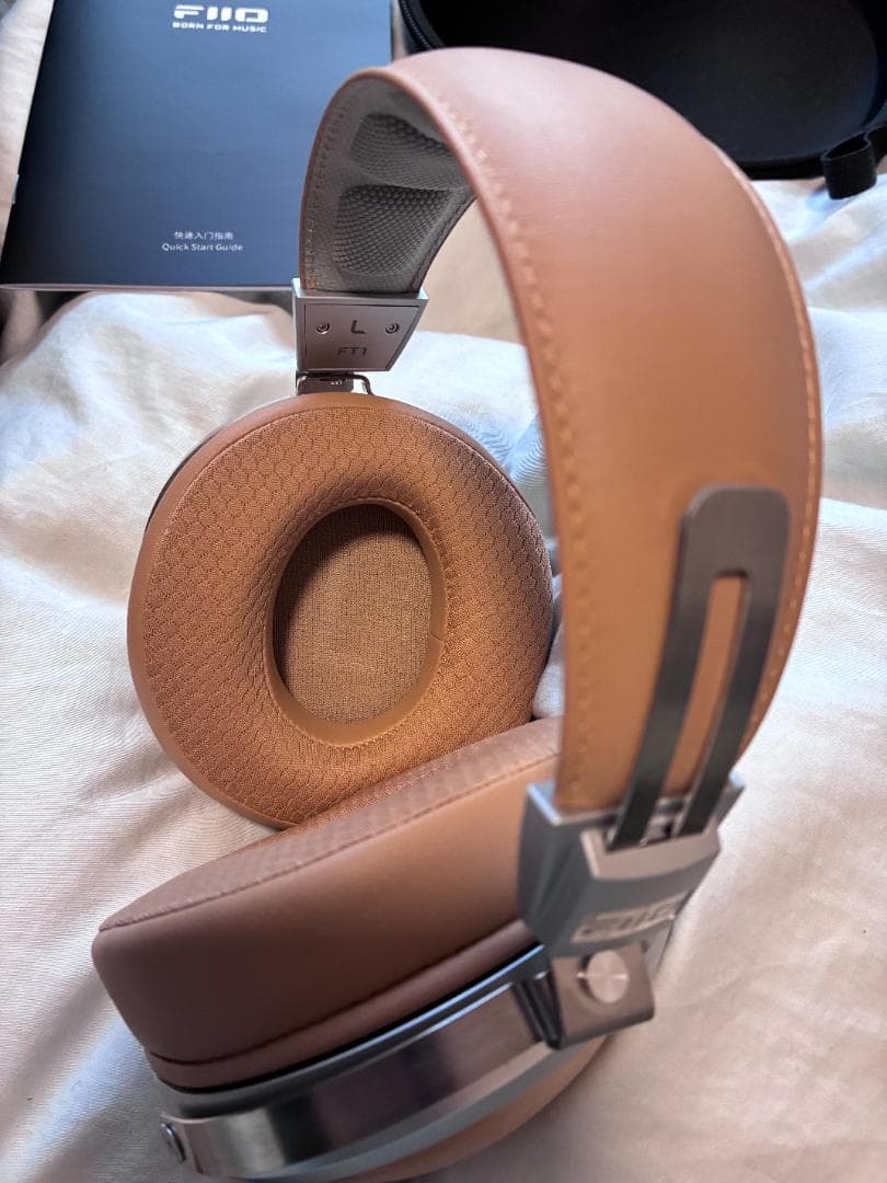 ほぼ新品FiiO FT1 密閉型 Beech FIO-FT1-C ・付属品未使用