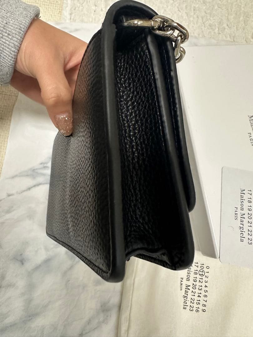 メゾンマルジェラ チェーンウォレット 黒