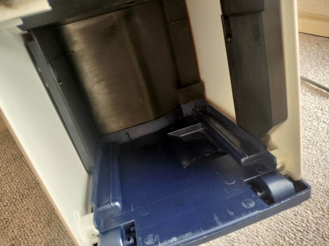 美品 コロナ CORONA 除湿機 衣類乾燥除湿機 CD-H10A