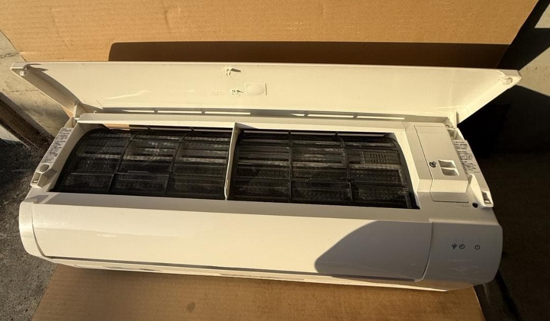 SHARP エアコン本体 ホワイト リモコン付き