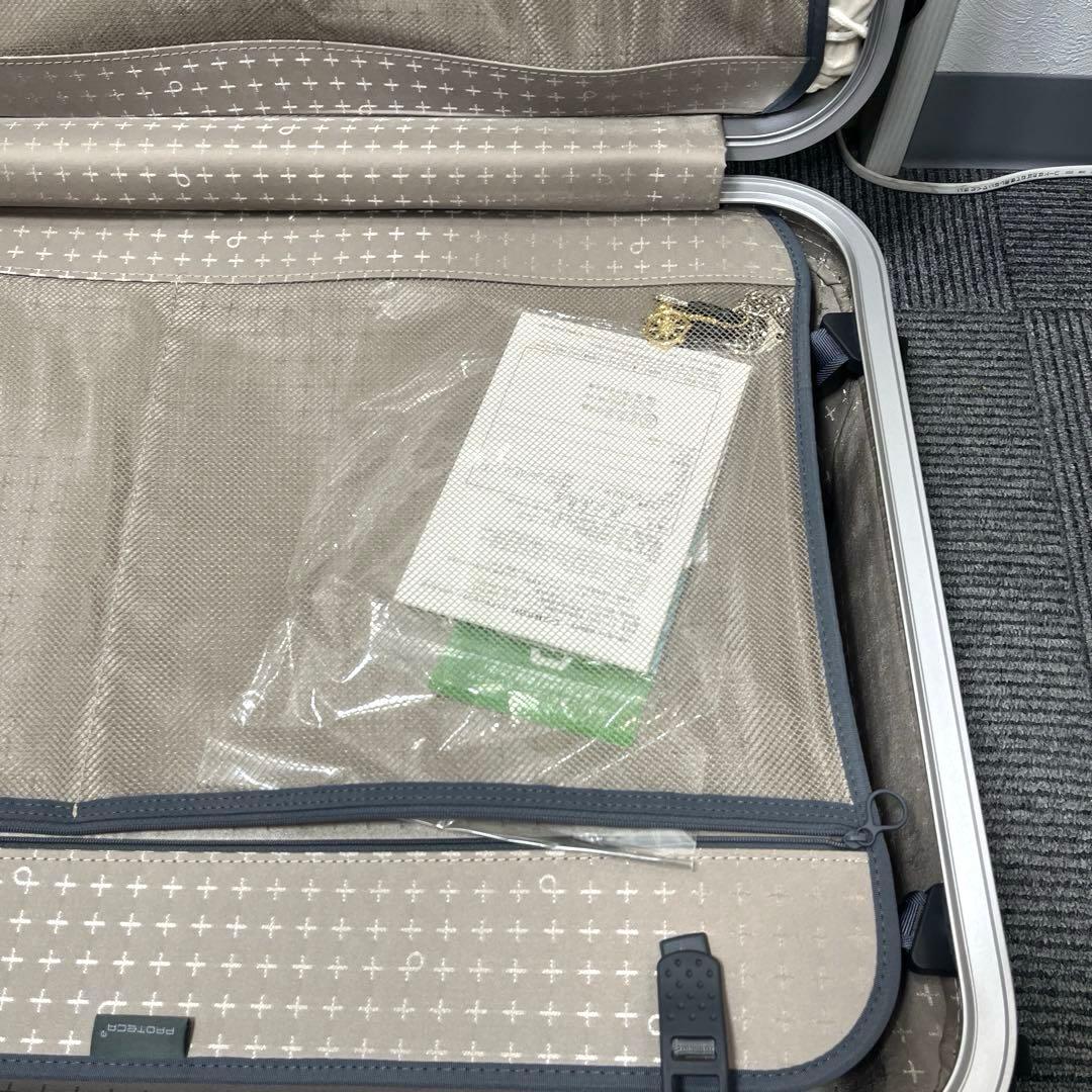 【送料込み】エース　プロテカ　エキノックスライト　82L スーツケース4輪